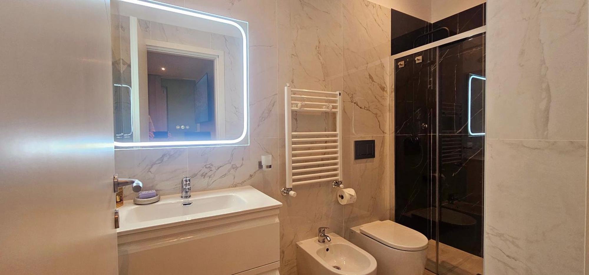 Il Magnifico Superior 400m From Tiburtina Railway Station And 290m From Metro Bed and breakfast